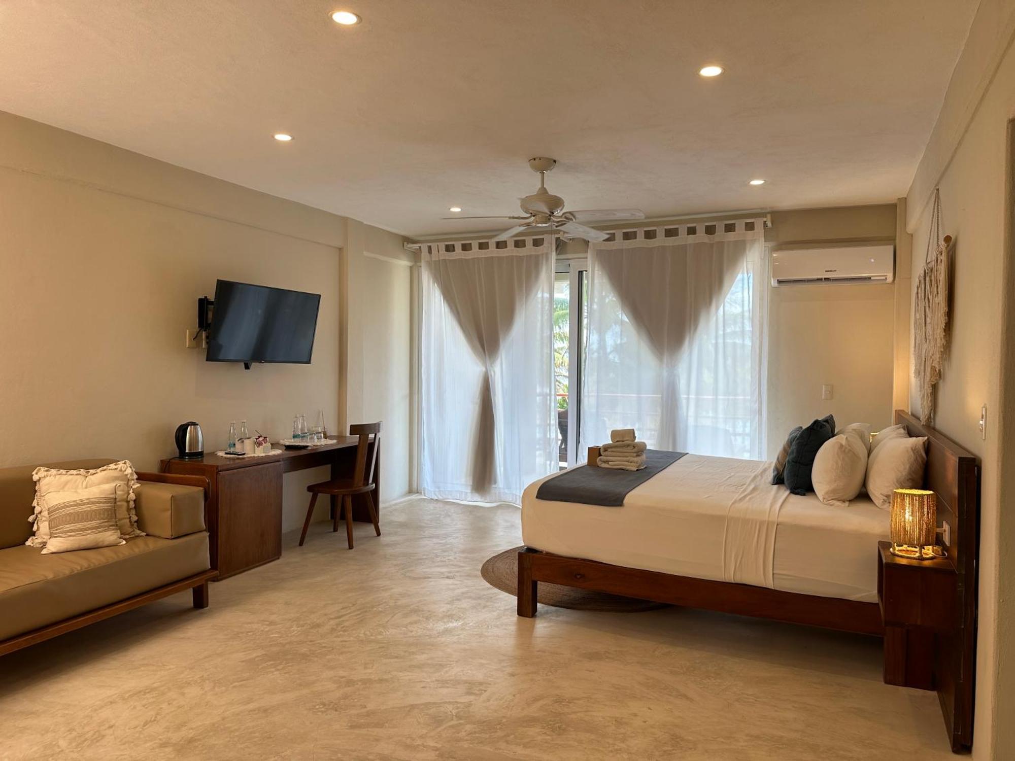 Noah Beach Hotel & Suites Mahahual Exterior foto