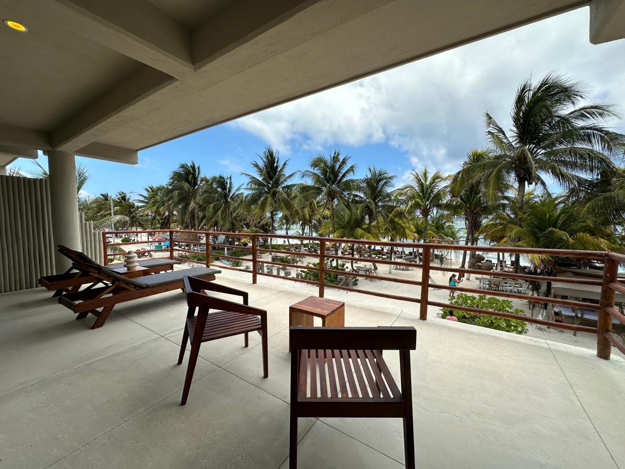 Noah Beach Hotel & Suites Mahahual Exterior foto